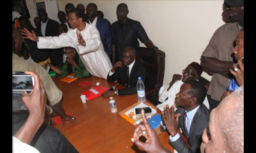 Contre les attaques de Barthélemy Dias, Ousmane Tanor Dieng vante la protection des Pangols de Nguéniène