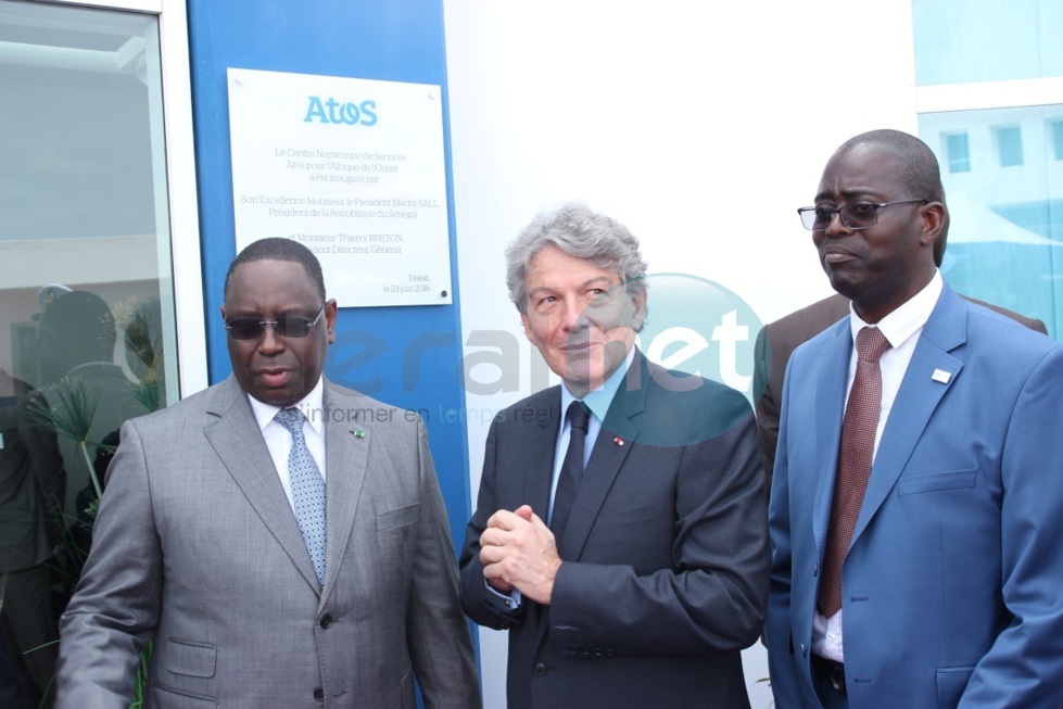 En images, l'inauguration du Centre Numérique de Services Atos pour l’Afrique de l’Ouest par le président de la République