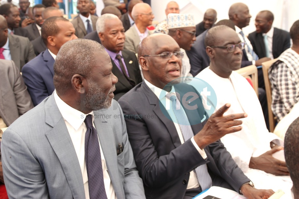 En images, l'inauguration du Centre Numérique de Services Atos pour l’Afrique de l’Ouest par le président de la République