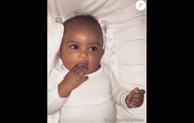 Saint West : Le fils de Kim Kardashian et Kanye West affole les réseaux sociaux