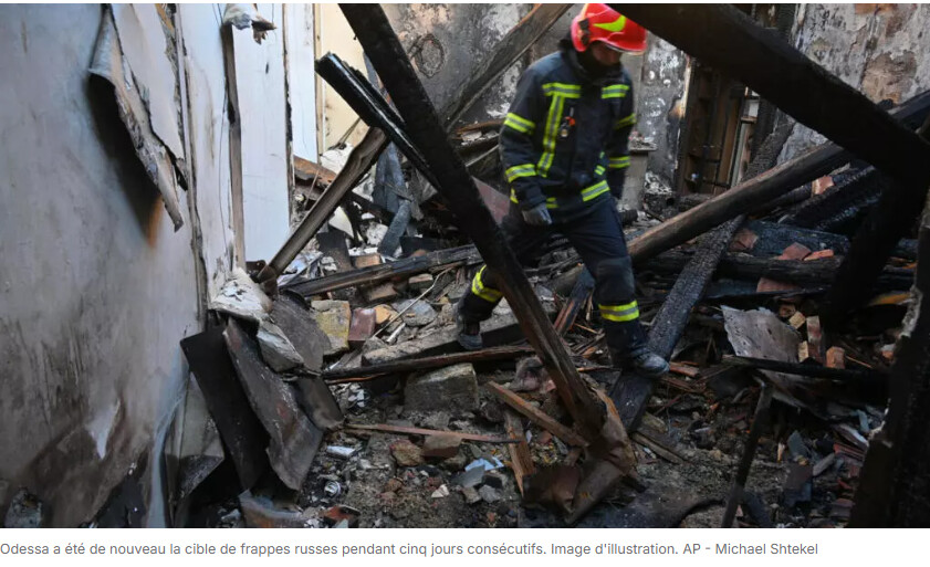 Ukraine: des frappes russes font six morts à Soumy et Odessa