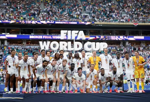 Mondial 2026 : l'Angleterre s'offre la troisième place face à la France, Mbappé écrit une nouvelle page de l'histoire
