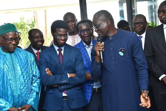 Énergie et contenu local : Abdourahmane Diouf accélère le suivi des grands chantiers stratégiques Énergie et contenu local : Abdourahmane Diouf accélère le suivi des grands chantiers stratégiques