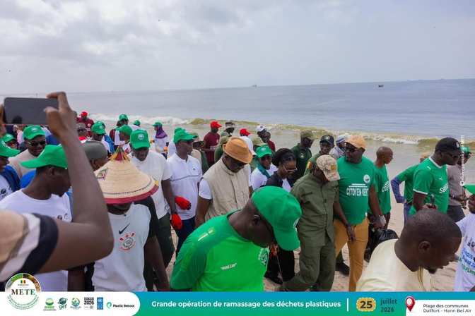 JOJ Dakar 2026 : Aliou Gori Diouf lance une vaste opération de nettoyage des plages à Dalifort et Hann Bel-Air