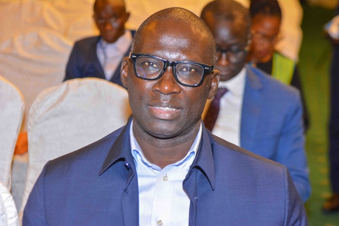 LES FOSSOYEURS DE LA RÉPUBLIQUE SONT PARMI NOUS! (Khar Ndofene Diouf  Membre Fondateur  KIIRAAY, Les Patriotes Républicains)
