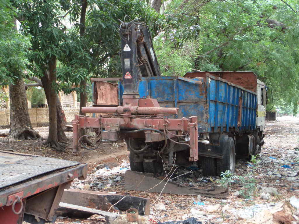 Voici les camions des traficants gambiens saisis par les agents des eaux et forêts de Bignona