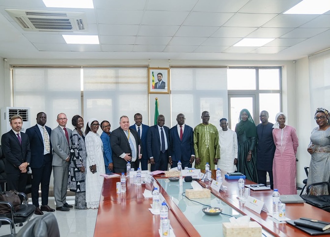 Le Sénégal et la Banque mondiale renforcent leur partenariat pour améliorer la préparation aux chocs, la connectivité des territoires agricoles et les perspectives d’emploi