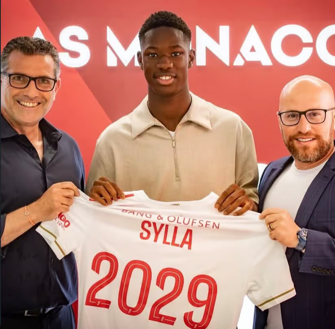 L’AS Monaco offre un premier contrat professionnel à Malick Sylla