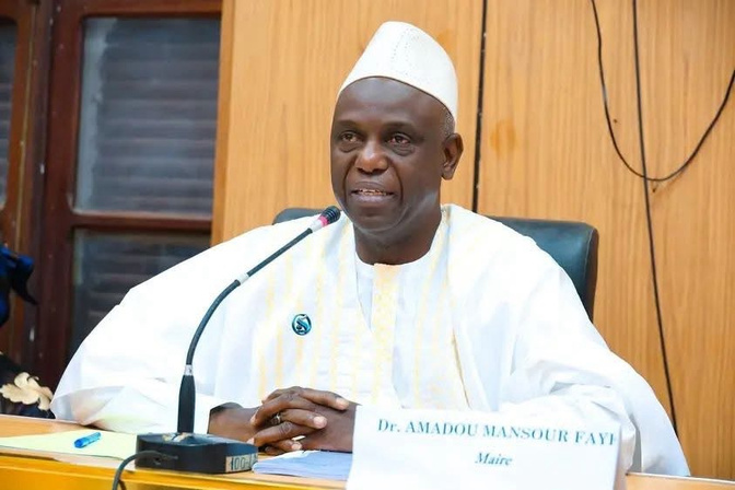 Mansour Faye appelle Bassirou Diomaye Faye à dissoudre l’Assemblée nationale