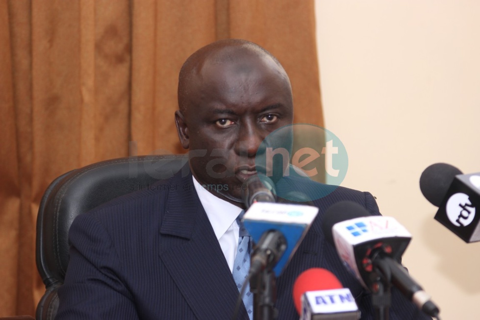 Revivez en images la conférence de presse d'Idrissa Seck