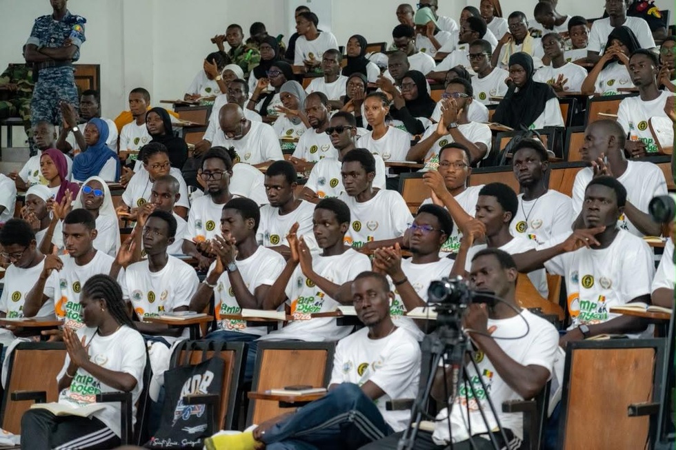 Camp citoyen de l’UGB édition 2026: Les étudiants se familiarisent avec les missions des Douanes