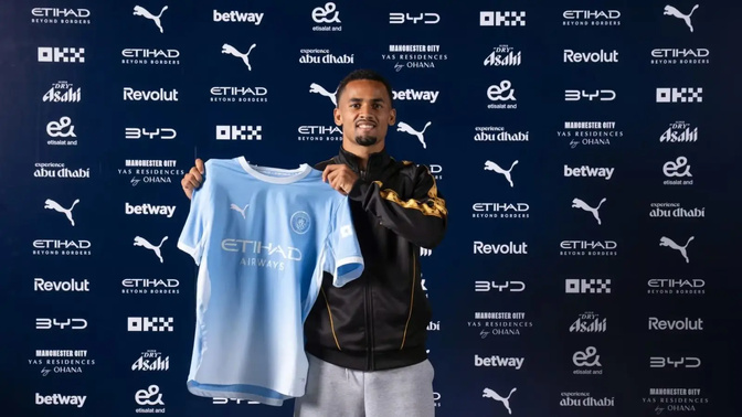 Iliman Ndiaye rejoint Manchester City : un tournant de carrière pour le Lion