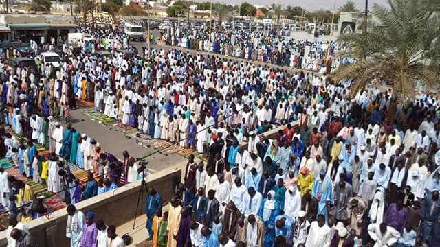 Les images de la célébration de l’Aid El Fitr à la grande mosquée de Touba en présence du Khalif général des Mourides