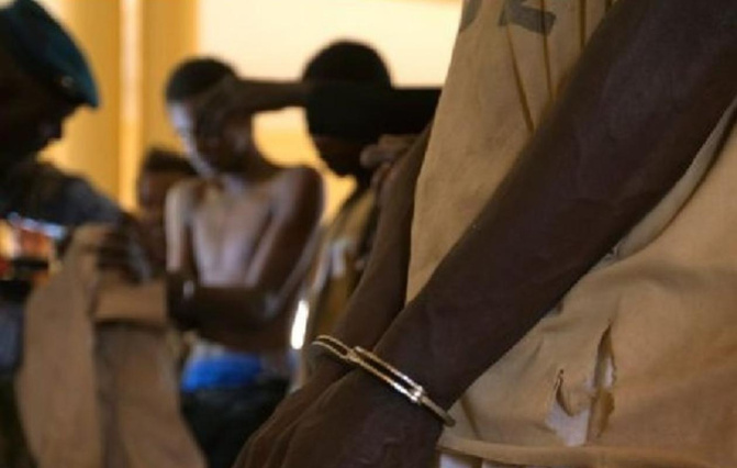Pikine-Guédiawaye : trois hommes placés en détention dans une affaire mêlant drogue et « acte contre nature »