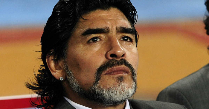 Mort de Maradona : au procès, les soignants accusés se renvoient la responsabilité