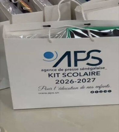 Rentrée scolaire 2026-2027 : l'APS remet des kits scolaires à son personnel