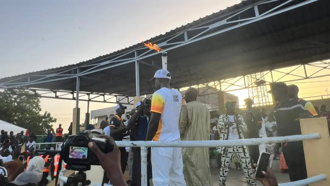 JOJ Dakar 2026 : la flamme olympique accueillie à Louga dans une ambiance populaire