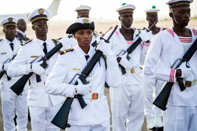 Diplomatie et économie : Bassirou Diomaye Faye poursuit sa tournée en Égypte