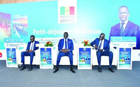 Le ministère de l'Énergie et du Pétrole expose ses réformes lors d'un petit-déjeuner de presse