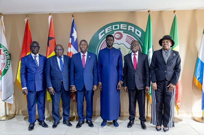 CEDEAO : à Abuja, Bassirou Diomaye Faye appelle les nouveaux juges à rendre une justice impartiale