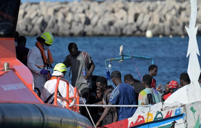 Canaries : 41 migrants secourus après cinq jours de traversée depuis la Gambie