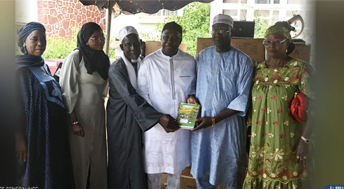 Tambacounda : la mairie offre des fournitures scolaires à une cinquantaine d'écoles