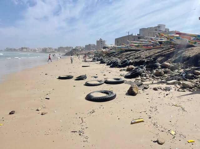 Des seringues retrouvées sur la plage de Yoff inquiètent les riverains