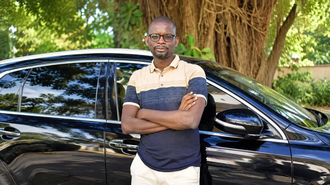L'écrivain Samba Oumar Fall annonce la parution de trois romans