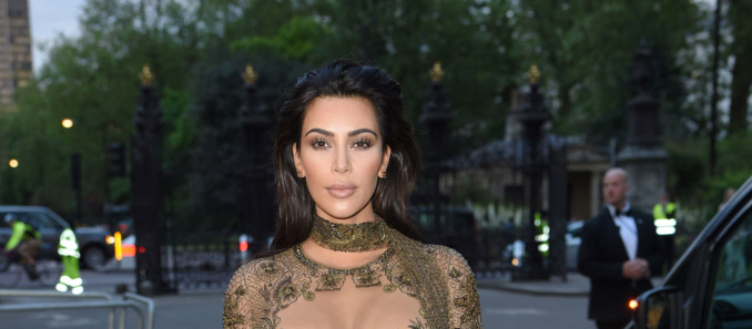 Comment Kim Karda­shian est deve­nue une magnat de la Sili­con Valley