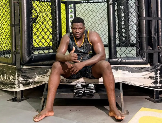 Adama Diop « Blindé » : du sable des arènes sénégalaises aux portes de l'UFC