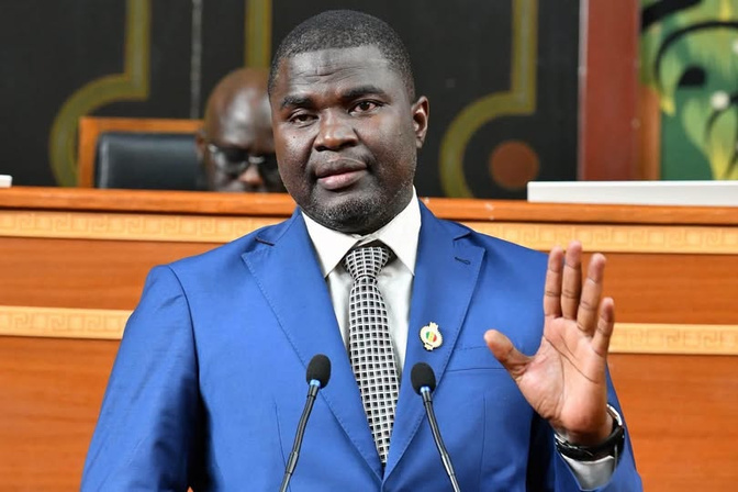 Rejet encadrement des fonds spéciaux: le Président de la République enterre définitivement le Jub Jubal Jubunti (Par Amadou Ba)