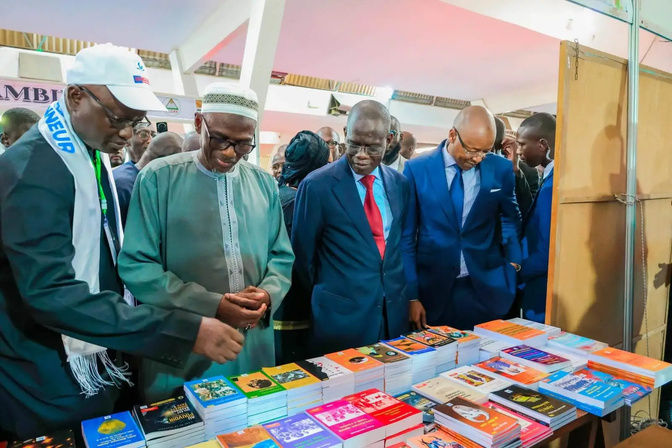 FILDAK 2026: la foire du livre rassemble lecteurs et exposants au CICES