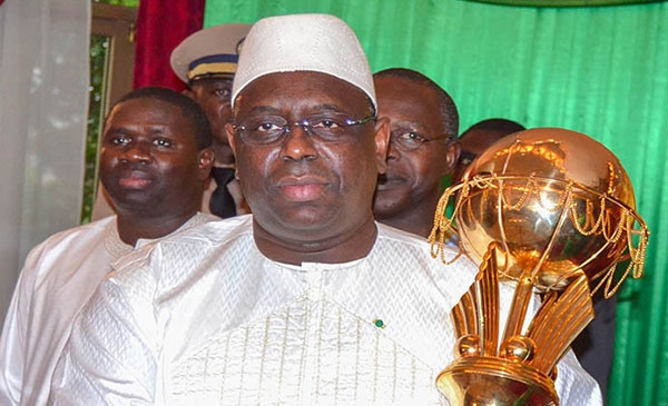 "Navetanes" 2016 : Macky Sall appelle à la non violence 