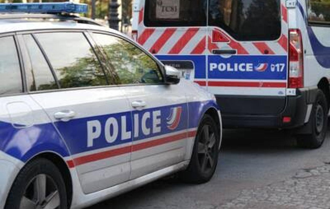 France: un homme tire dans la rue dans la banlieue parisienne, un mort et 4 blessés