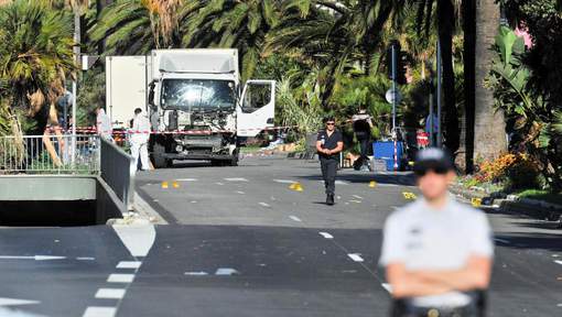 Attentat de Nice : Mohamed Bouhlel, un homme "pas très religieux" qui "aimait les filles et la salsa"