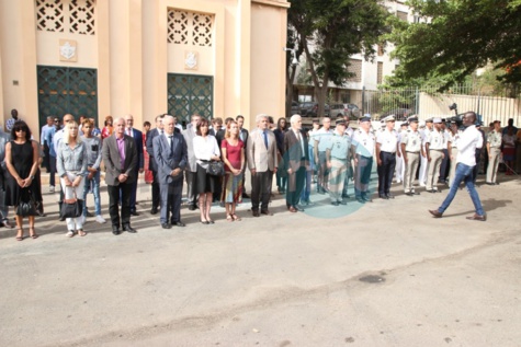 En images-  Présentation de condoléances du  gouvernement et de l'Assemblée nationale du Sénégal à la France