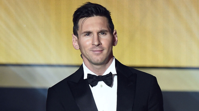 Lionel Messi : un fan nage un kilo­mètre pour le rencon­trer et il assure