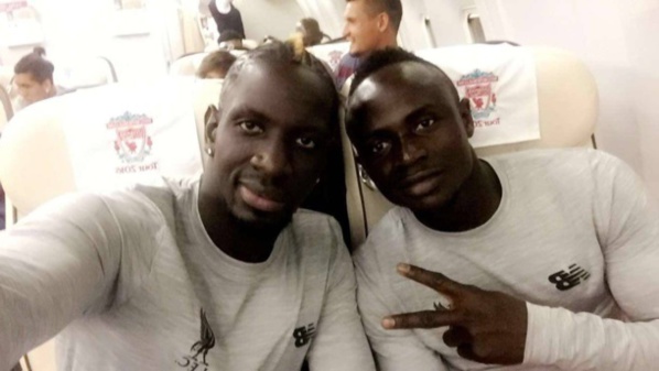 Sakho et Sadio Mané : Moment de complicité entre joueurs de Liverpool