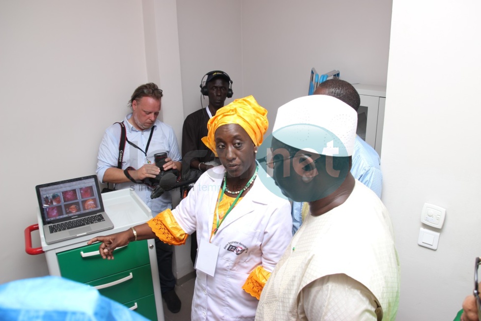En images la visite du chef de l'Etat à l'hôpital Dalal Diam de Guédiawaye