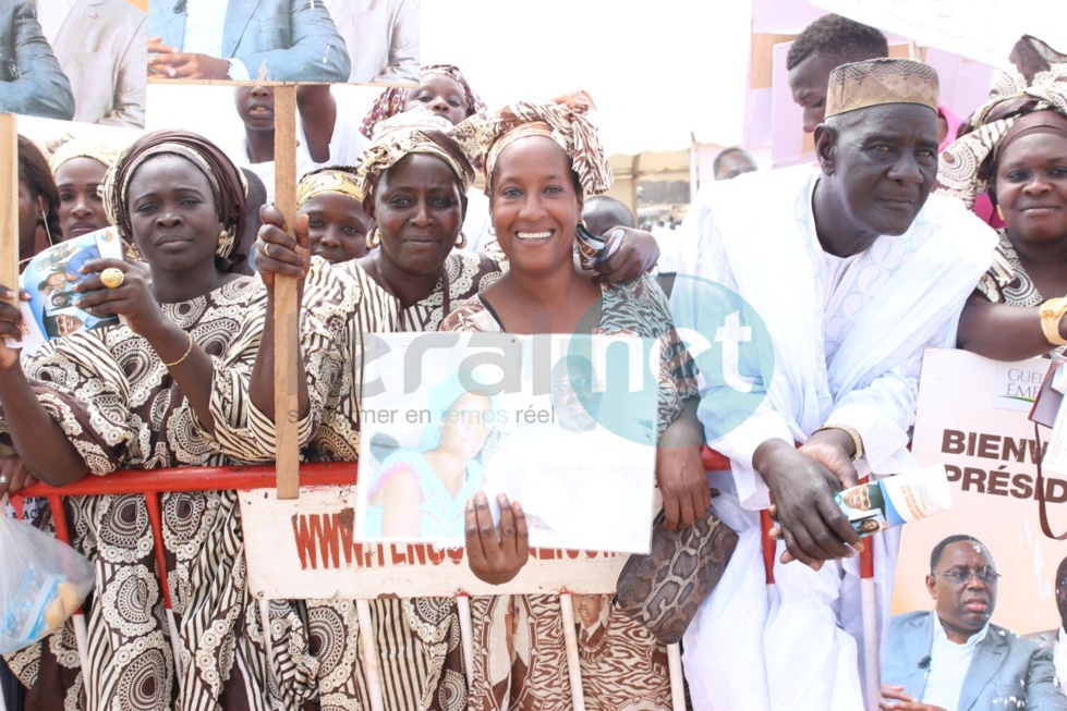 En images la visite du chef de l'Etat à l'hôpital Dalal Diam de Guédiawaye