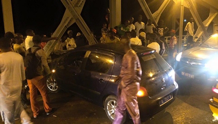 Accident sur le Pont Faidherbe : Ce véhicule a frôlé le pire (photos)