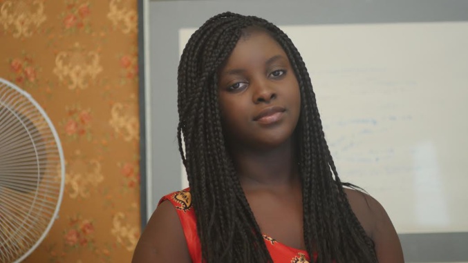 La chanteuse Abiba décroche le Bfem et se classe parmi les 10 premiers de son centre