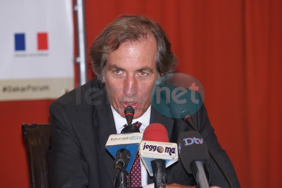 En images la cérémonie de lancement de la troisième édition du Forum international de Dakar sur la paix et la sécurité en Afrique