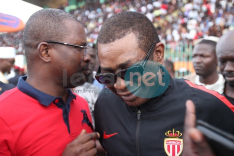 21 Photos-Les coulisses du match de gala rappeurs vs mbalakhmen
