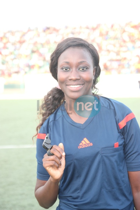 21 Photos-Les coulisses du match de gala rappeurs vs mbalakhmen