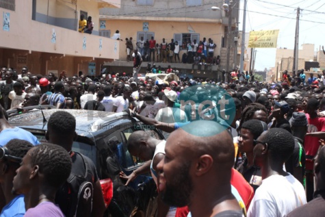 Photos + Vidéo- Parcelles Assainies, c'est une  liesse populaire chez Modou Lô 