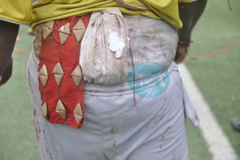 Arrêt sur image : Modou Lô s'était "blindé" mystiquement 