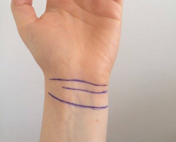 Ce que révèlent les lignes de votre poignet sur votre personnalité
