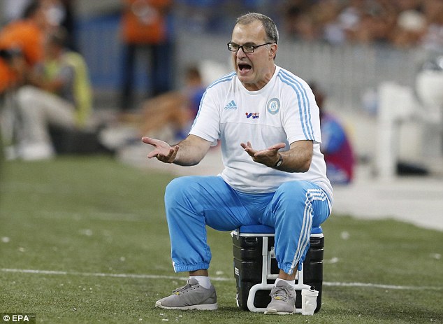 Marseille : La vente du club bouclée, le retour de Bielsa entériné ?