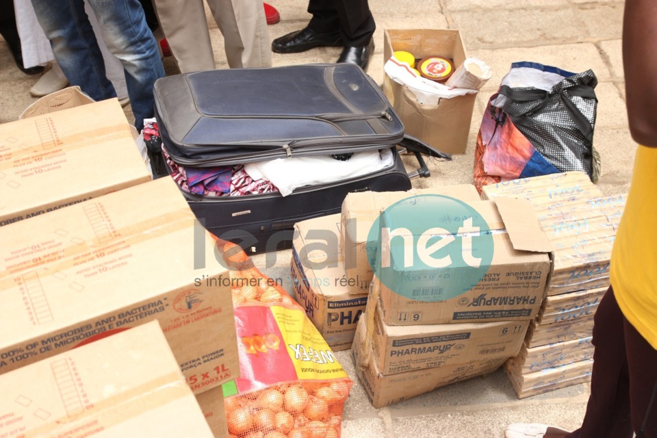 La remise de dons alimentaires et sanitaires au Centre "Guindy" en images